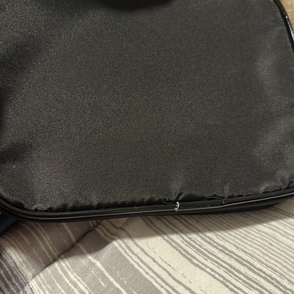 LOT OF 4 PARIS BAGS LANCÔME TOTE CROSSBODY MAKEUP BAG & MINi ALL GREAT Condition - Picture 7 of 8